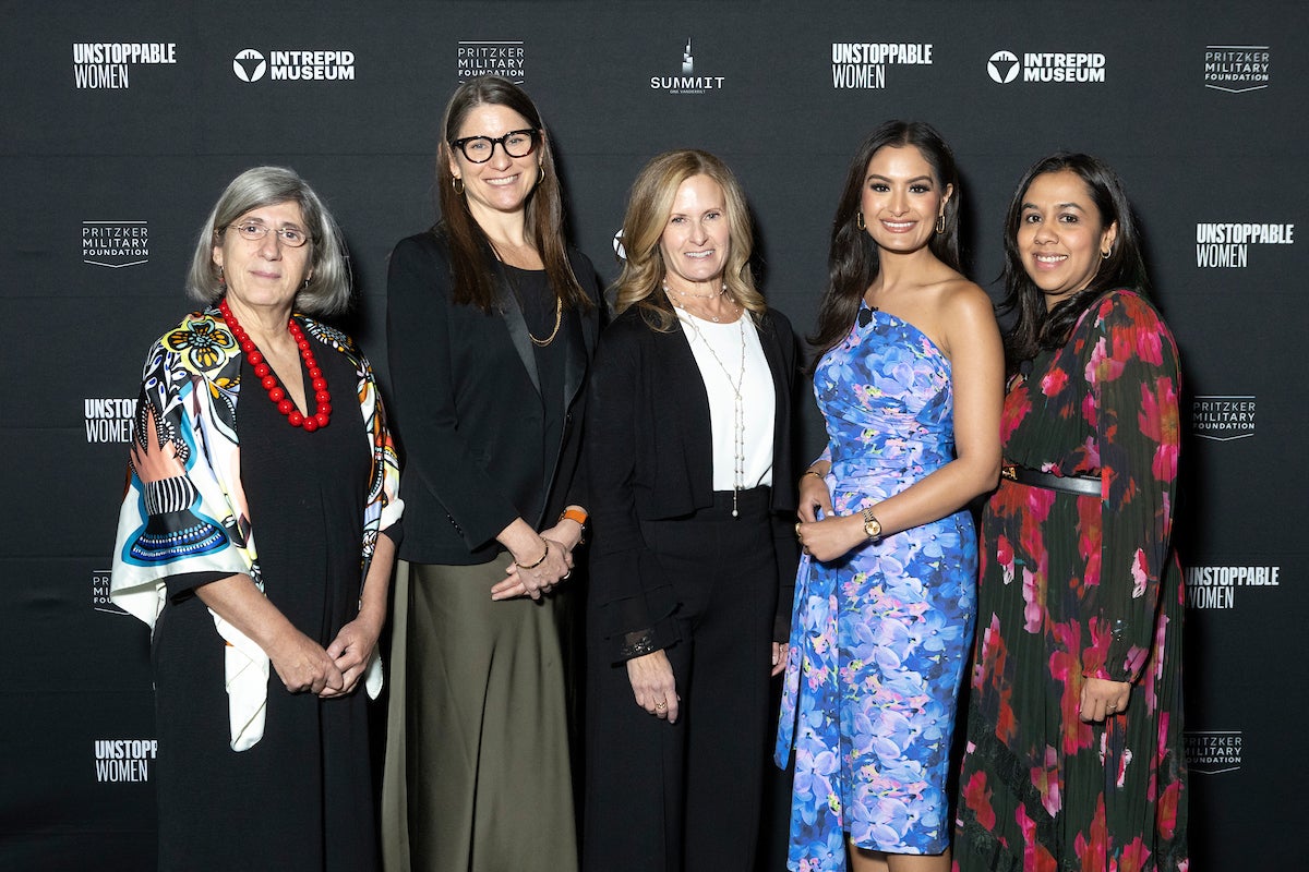 President Susan Marenoff-Zausner with guest speakers and moderator from Unstoppable Women Gala. Credit: The Intrepid Museum. 