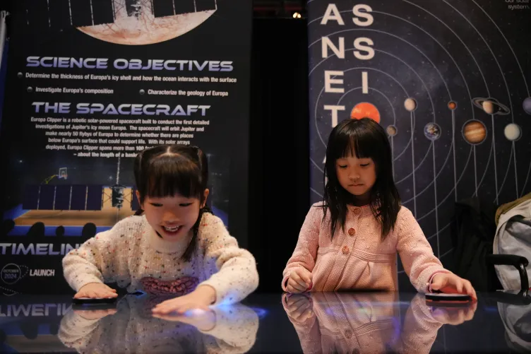 Kids Week aboard Intrepid