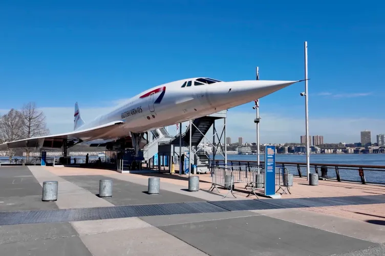 Concorde on display at Pier 86