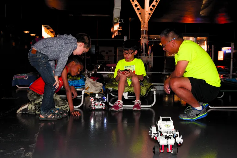Youth Initiatives | Museum Programs | Intrepid Museum